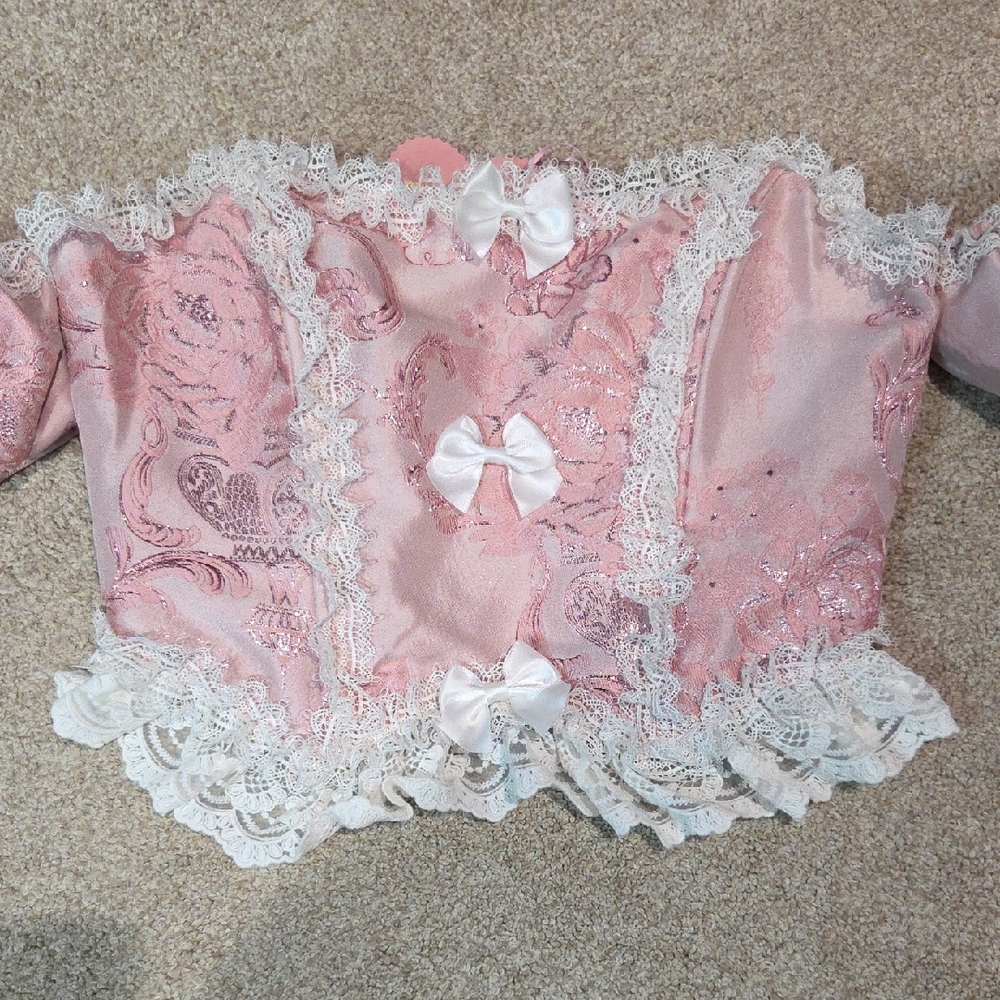 Dolls Kill Top